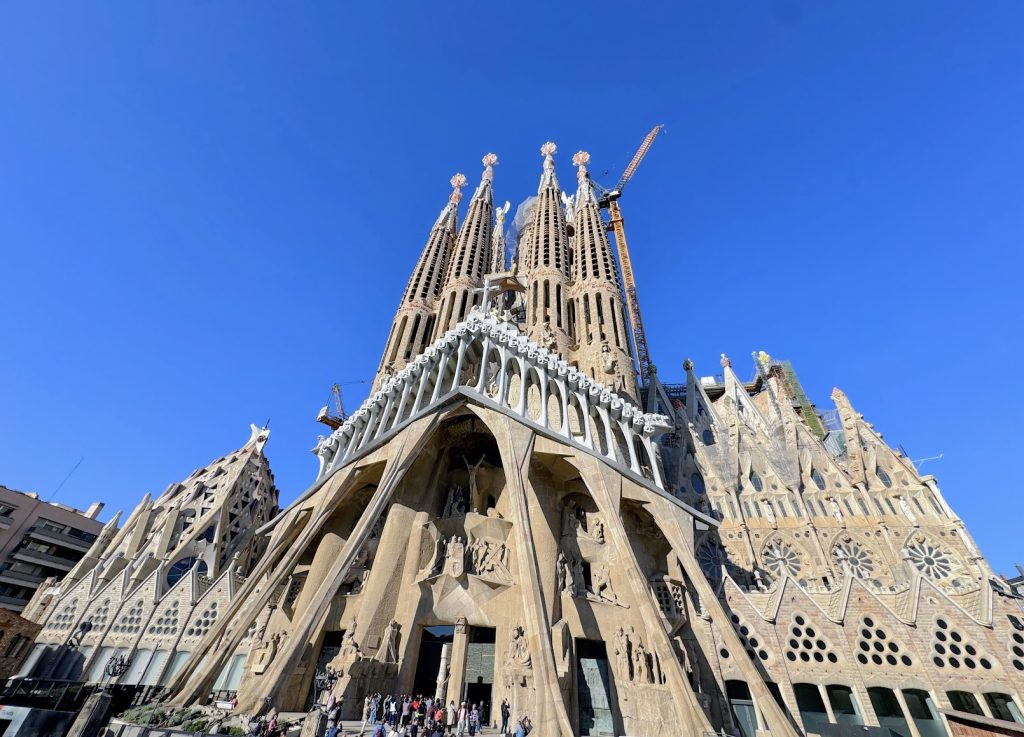 Sagrada Familia főbejárat Barcelona