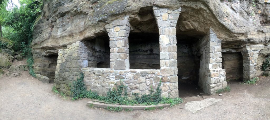 Tihanyi barlanglakás